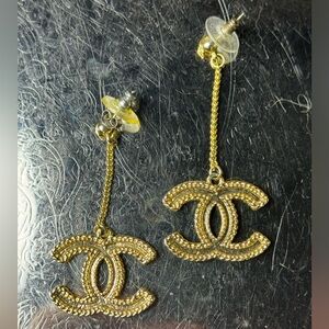 Authentic Chanel CC gold tone pierced drop dangle earrings limited editi…